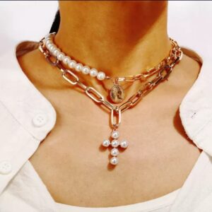 Collar Cruz